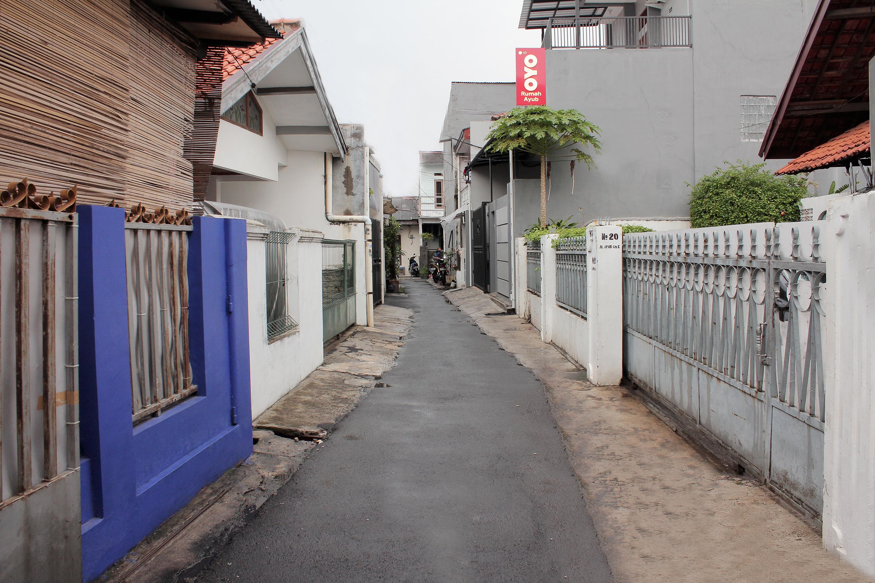 OYO 121 Rumah Ayub Syariah Hotel Jakarta Bagian luar foto