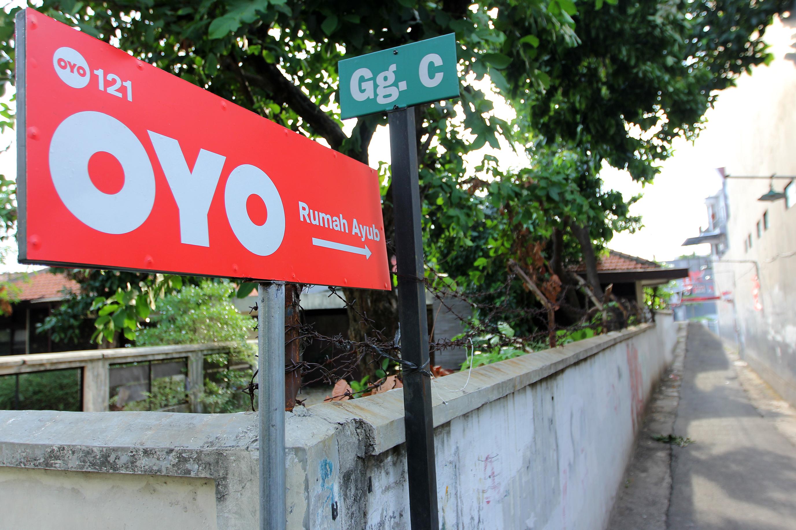 OYO 121 Rumah Ayub Syariah Hotel Jakarta Bagian luar foto